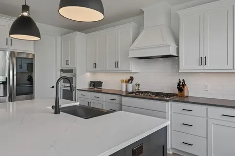 6432 Red Cedar Drive Chaska MN 55318
