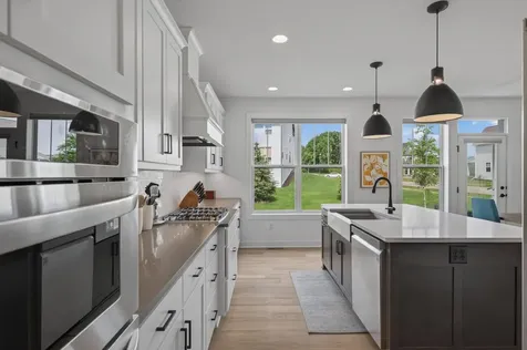 6432 Red Cedar Drive Chaska MN 55318