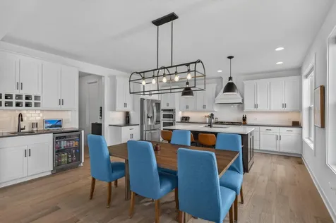 6432 Red Cedar Drive Chaska MN 55318