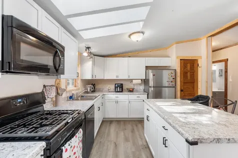 93 Riverside Terrace Watertown MN 55388