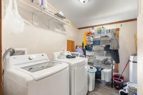 93 Riverside Terrace Watertown MN 55388