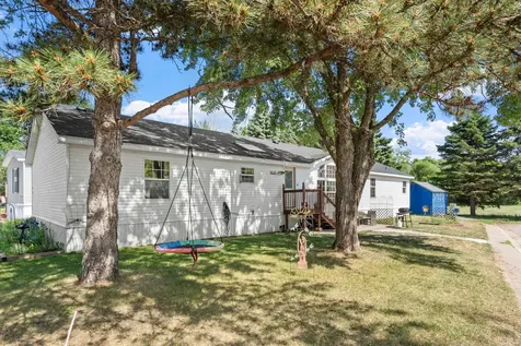 93 Riverside Terrace Watertown MN 55388
