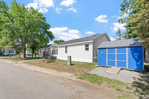 93 Riverside Terrace Watertown MN 55388