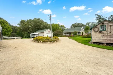 87854 State Highway 251 Austin MN 55912