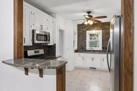 3350 Xerxes Avenue N Minneapolis MN 55412