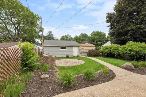 3350 Xerxes Avenue N Minneapolis MN 55412