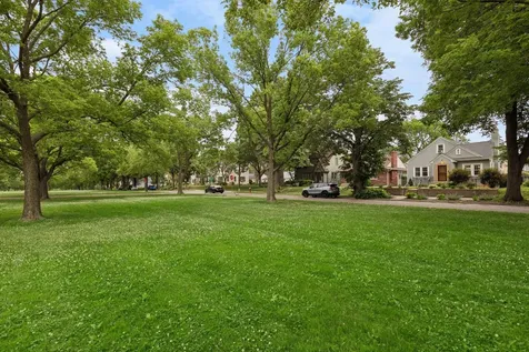 3350 Xerxes Avenue N Minneapolis MN 55412