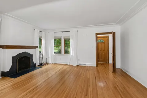 3350 Xerxes Avenue N Minneapolis MN 55412