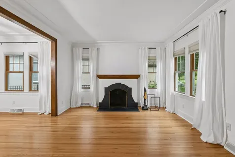 3350 Xerxes Avenue N Minneapolis MN 55412