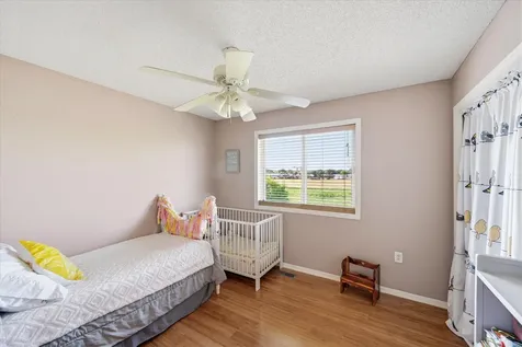 350 Horizon Drive Le Center MN 56057