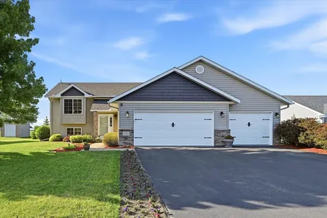 350 Horizon Drive Le Center MN 56057