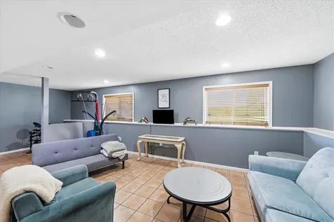 350 Horizon Drive Le Center MN 56057