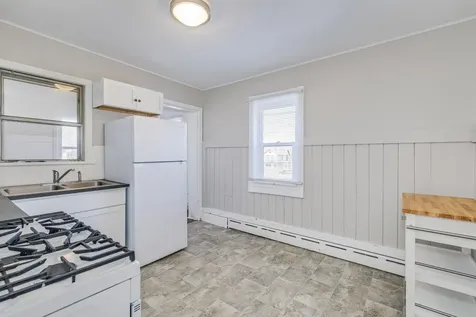609 Dale Street N Saint Paul MN 55103