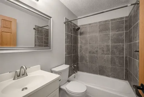 9109 Erickson Court N Brooklyn Park MN 55428