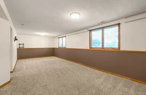 9109 Erickson Court N Brooklyn Park MN 55428