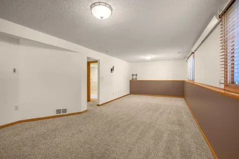 9109 Erickson Court N Brooklyn Park MN 55428
