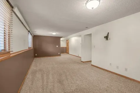 9109 Erickson Court N Brooklyn Park MN 55428
