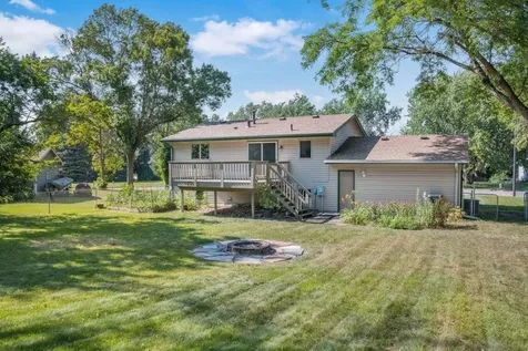 9109 Erickson Court N Brooklyn Park MN 55428