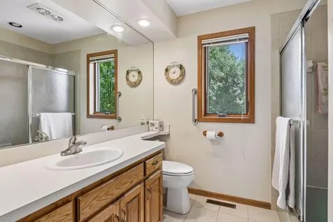 156 Red Oaks Drive Vadnais Heights MN 55127