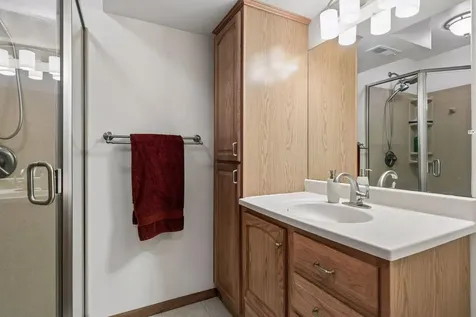156 Red Oaks Drive Vadnais Heights MN 55127