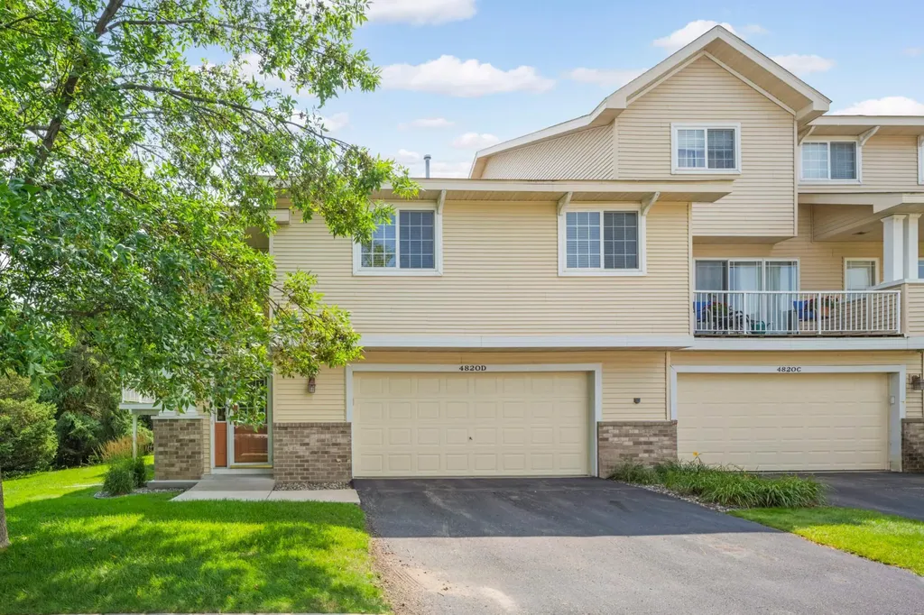 4820 Underwood Lane N Plymouth MN 55442
