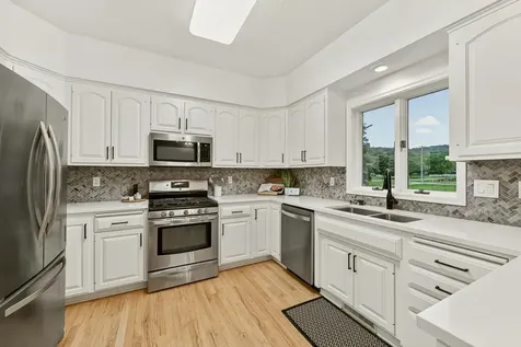 2945 Stonegate Court SW Rochester MN 55902