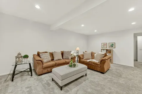 2945 Stonegate Court SW Rochester MN 55902