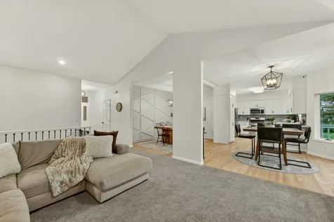 2945 Stonegate Court SW Rochester MN 55902