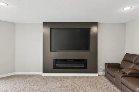 4659 144th Avenue NE Andover MN 55304