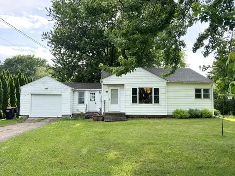231 4th Street Holdingford MN 56340