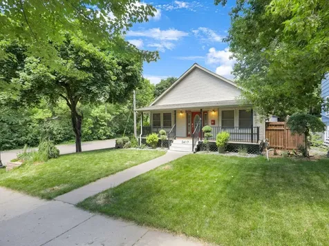 2417 Bourne Avenue Saint Paul MN 55108