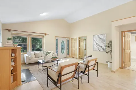 2417 Bourne Avenue Saint Paul MN 55108