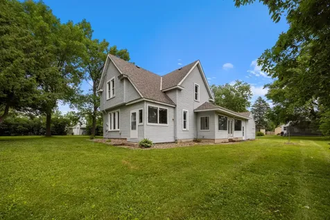 202 N 2nd Street Darwin MN 55324