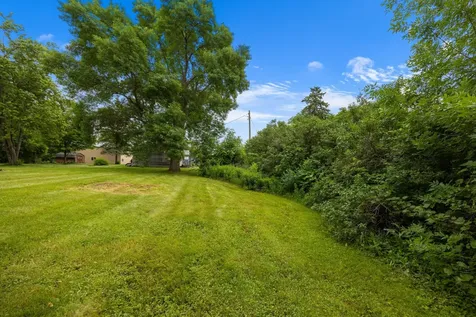 202 N 2nd Street Darwin MN 55324