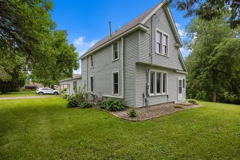 202 N 2nd Street Darwin MN 55324