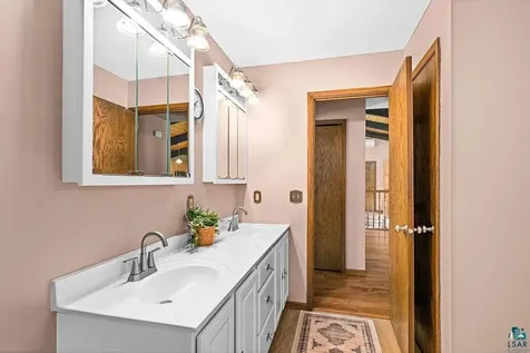 4314 Peabody Lane Duluth MN 55804