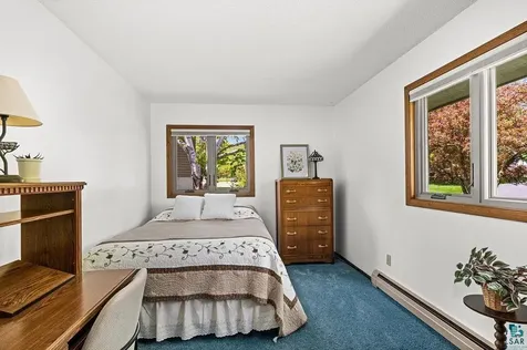 4314 Peabody Lane Duluth MN 55804