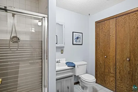4314 Peabody Lane Duluth MN 55804