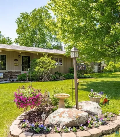 4314 Peabody Lane Duluth MN 55804