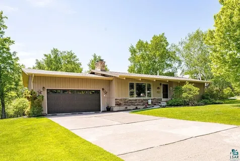 4314 Peabody Lane Duluth MN 55804