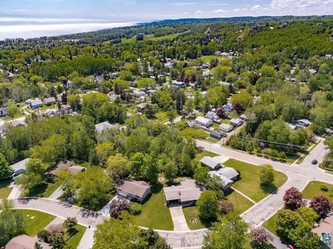 4314 Peabody Lane Duluth MN 55804