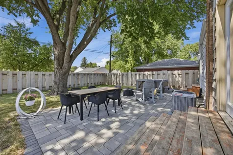 1437 11th Street S Fargo ND 58103