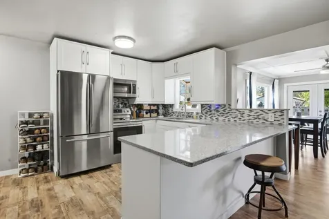 1437 11th Street S Fargo ND 58103