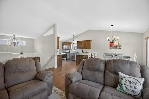 25695 Euclid Avenue Wyoming MN 55092