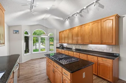 10417 Fawns Way Eden Prairie MN 55347