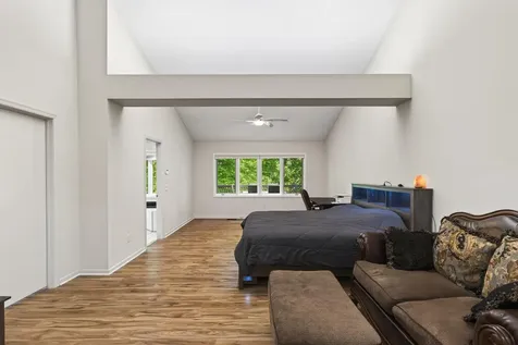 10417 Fawns Way Eden Prairie MN 55347