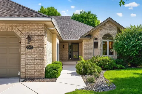 10417 Fawns Way Eden Prairie MN 55347