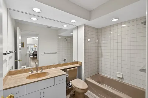 10417 Fawns Way Eden Prairie MN 55347