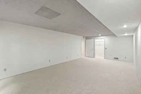 10417 Fawns Way Eden Prairie MN 55347