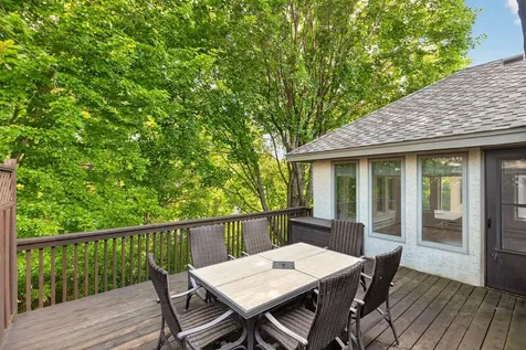 10417 Fawns Way Eden Prairie MN 55347